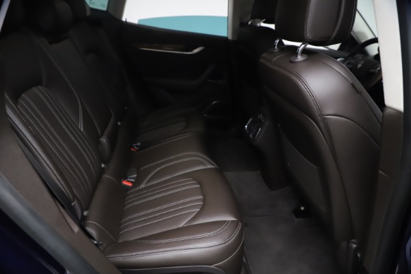 Used 2018 Maserati Levante S Q4 GranLusso for sale $67,900 at Alfa Romeo of Westport in Westport CT 06880 24