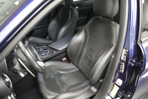 Used 2018 Alfa Romeo Giulia Quadrifoglio for sale Sold at Alfa Romeo of Westport in Westport CT 06880 13