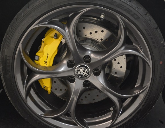 Used 2018 Alfa Romeo Giulia Quadrifoglio for sale Sold at Alfa Romeo of Westport in Westport CT 06880 24