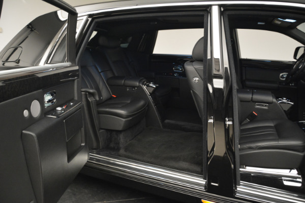 Used 2014 Rolls-Royce Phantom EWB for sale Sold at Alfa Romeo of Westport in Westport CT 06880 11