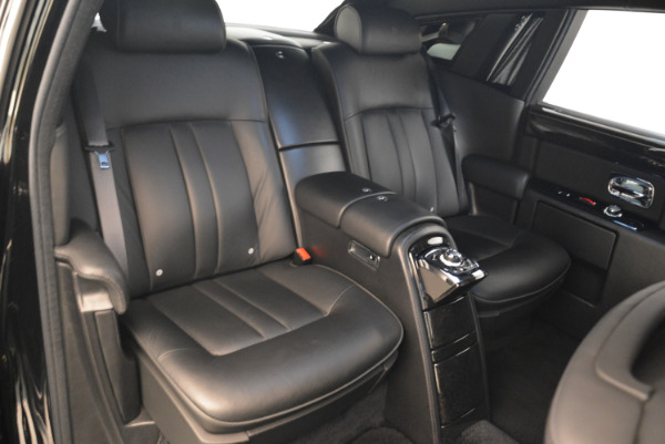 Used 2014 Rolls-Royce Phantom EWB for sale Sold at Alfa Romeo of Westport in Westport CT 06880 15