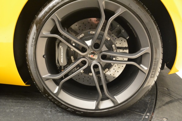 Used 2014 McLaren MP4-12C Spider for sale Sold at Alfa Romeo of Westport in Westport CT 06880 24