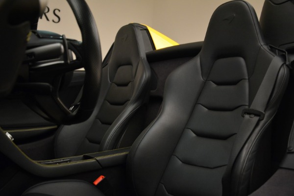 Used 2014 McLaren MP4-12C Spider for sale Sold at Alfa Romeo of Westport in Westport CT 06880 27