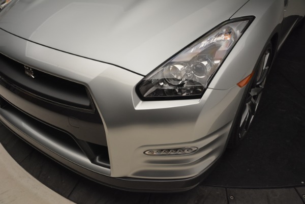 Used 2013 Nissan GT-R Premium for sale Sold at Alfa Romeo of Westport in Westport CT 06880 15