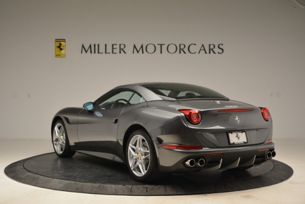 Used 2016 Ferrari California T for sale Sold at Alfa Romeo of Westport in Westport CT 06880 17