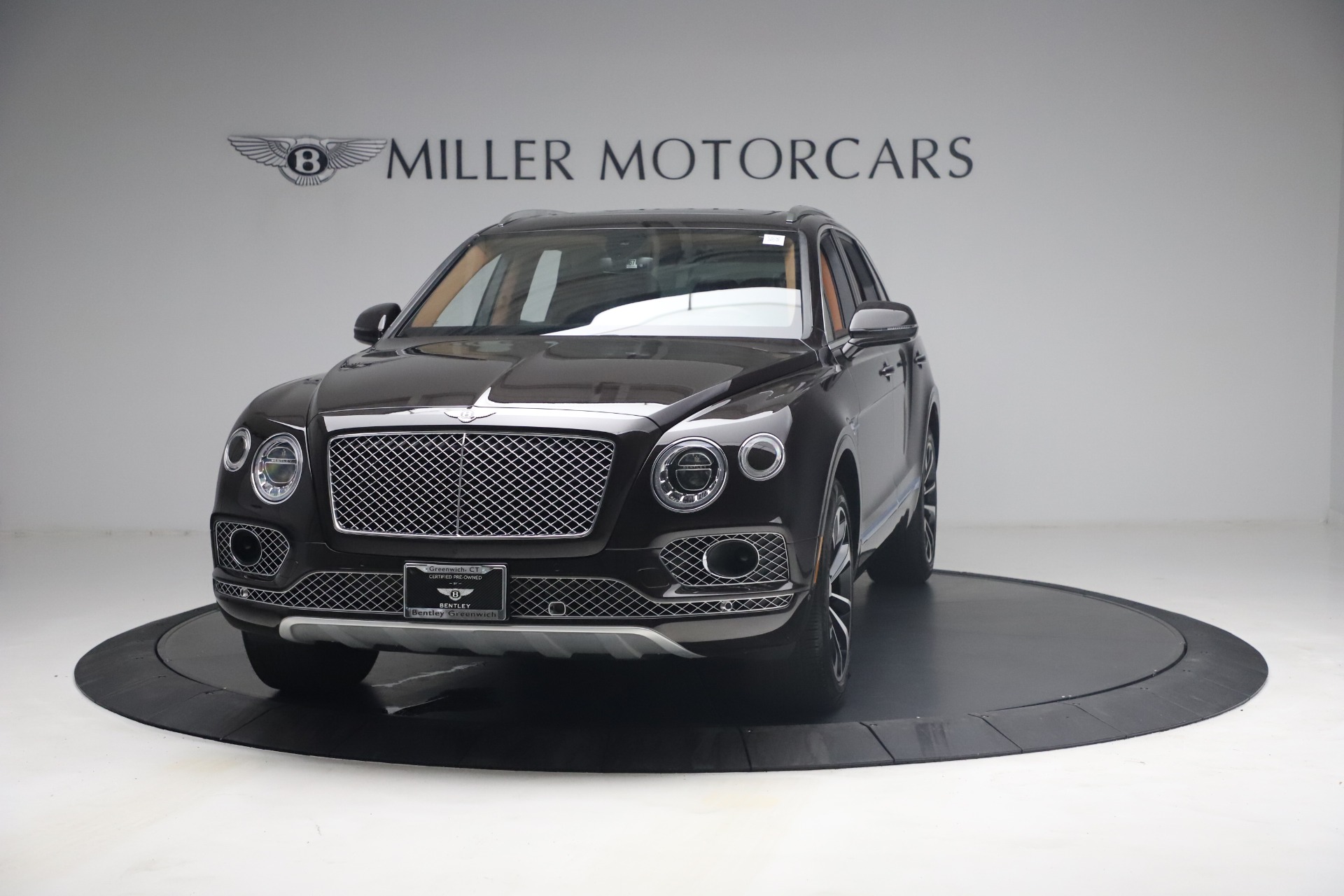 Used 2018 Bentley Bentayga W12 Signature for sale Sold at Alfa Romeo of Westport in Westport CT 06880 1