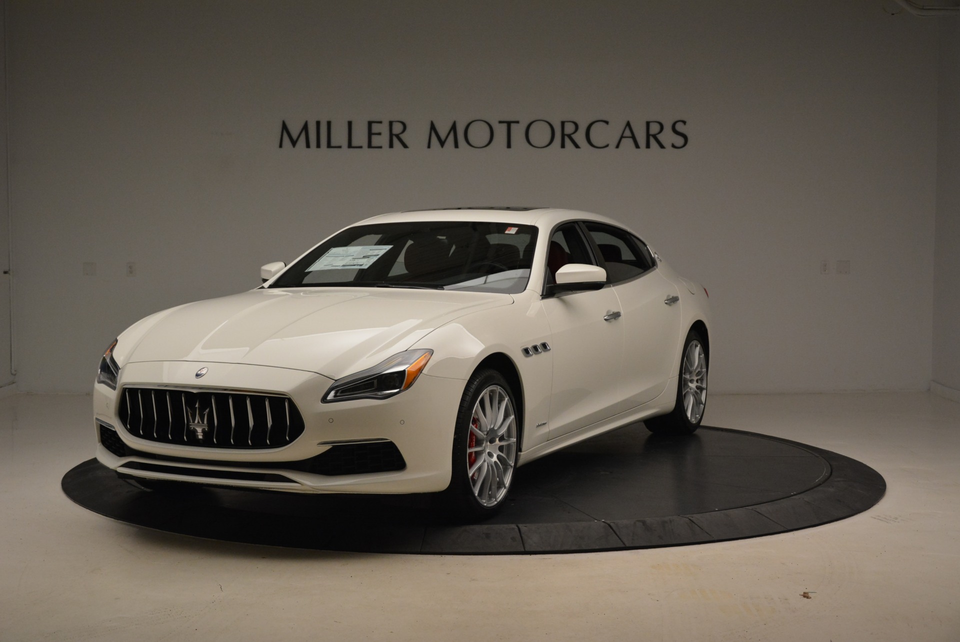 New 2018 Maserati Quattroporte S Q4 GranLusso for sale Sold at Alfa Romeo of Westport in Westport CT 06880 1