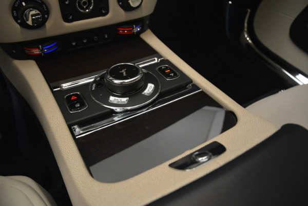 Used 2015 Rolls-Royce Wraith for sale Sold at Alfa Romeo of Westport in Westport CT 06880 19