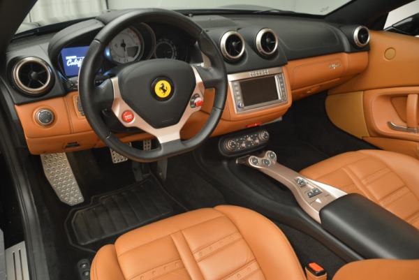 Used 2014 Ferrari California 30 for sale Sold at Alfa Romeo of Westport in Westport CT 06880 25