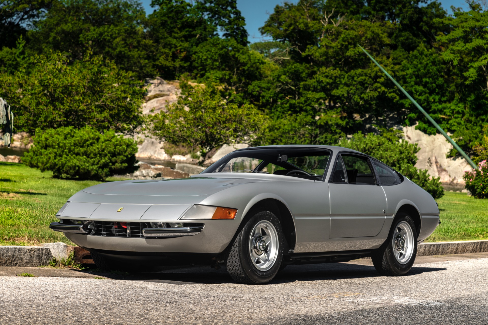 Used 1971 Ferrari 365 GTB/4 Daytona for sale Sold at Alfa Romeo of Westport in Westport CT 06880 1