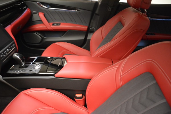 New 2018 Maserati Quattroporte S Q4 GranLusso for sale Sold at Alfa Romeo of Westport in Westport CT 06880 15