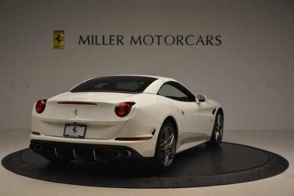 Used 2015 Ferrari California T for sale Sold at Alfa Romeo of Westport in Westport CT 06880 19