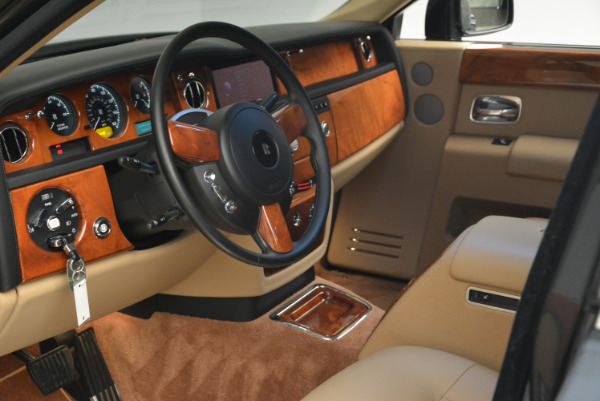 Used 2013 Rolls-Royce Phantom for sale Sold at Alfa Romeo of Westport in Westport CT 06880 15