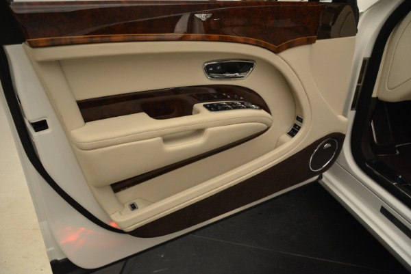 Used 2013 Bentley Mulsanne for sale Sold at Alfa Romeo of Westport in Westport CT 06880 13