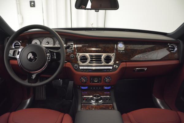 Used 2016 Rolls-Royce Ghost for sale $176,900 at Alfa Romeo of Westport in Westport CT 06880 17