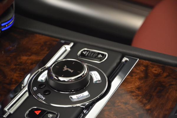 Used 2016 Rolls-Royce Ghost for sale $176,900 at Alfa Romeo of Westport in Westport CT 06880 20