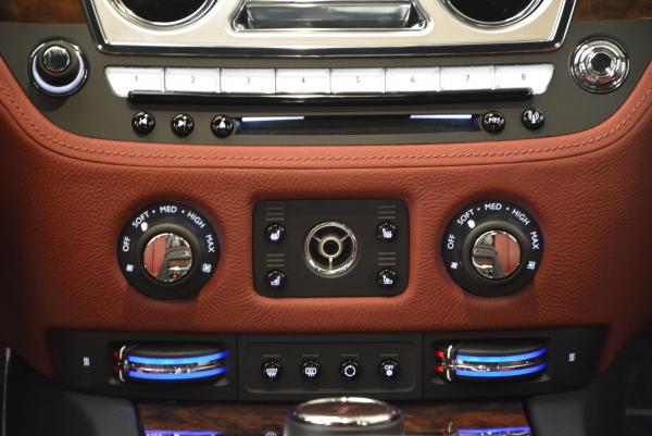 Used 2016 Rolls-Royce Ghost for sale $176,900 at Alfa Romeo of Westport in Westport CT 06880 21