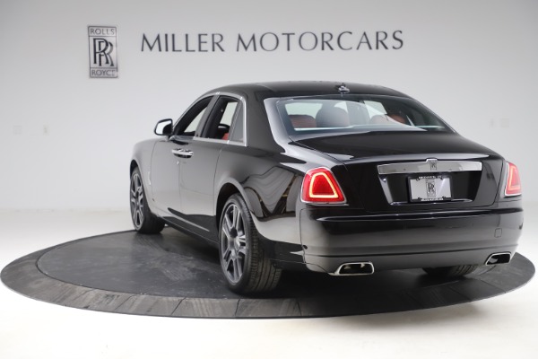Used 2016 Rolls-Royce Ghost for sale $176,900 at Alfa Romeo of Westport in Westport CT 06880 6