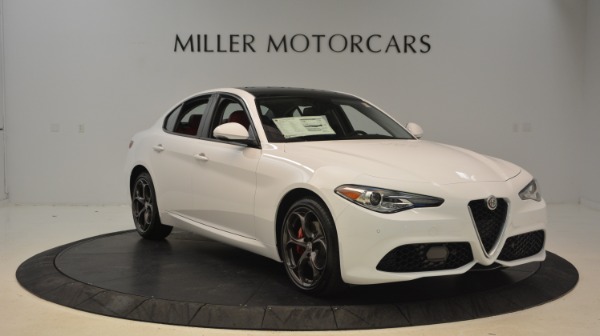 New 2018 Alfa Romeo Giulia Ti Sport Q4 for sale Sold at Alfa Romeo of Westport in Westport CT 06880 11