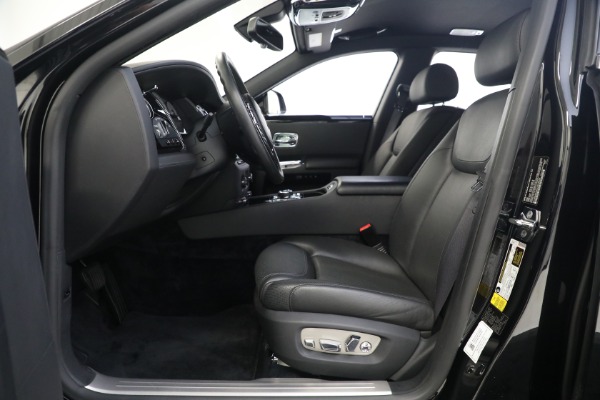 Used 2016 Rolls-Royce Ghost Series II for sale $169,900 at Alfa Romeo of Westport in Westport CT 06880 17