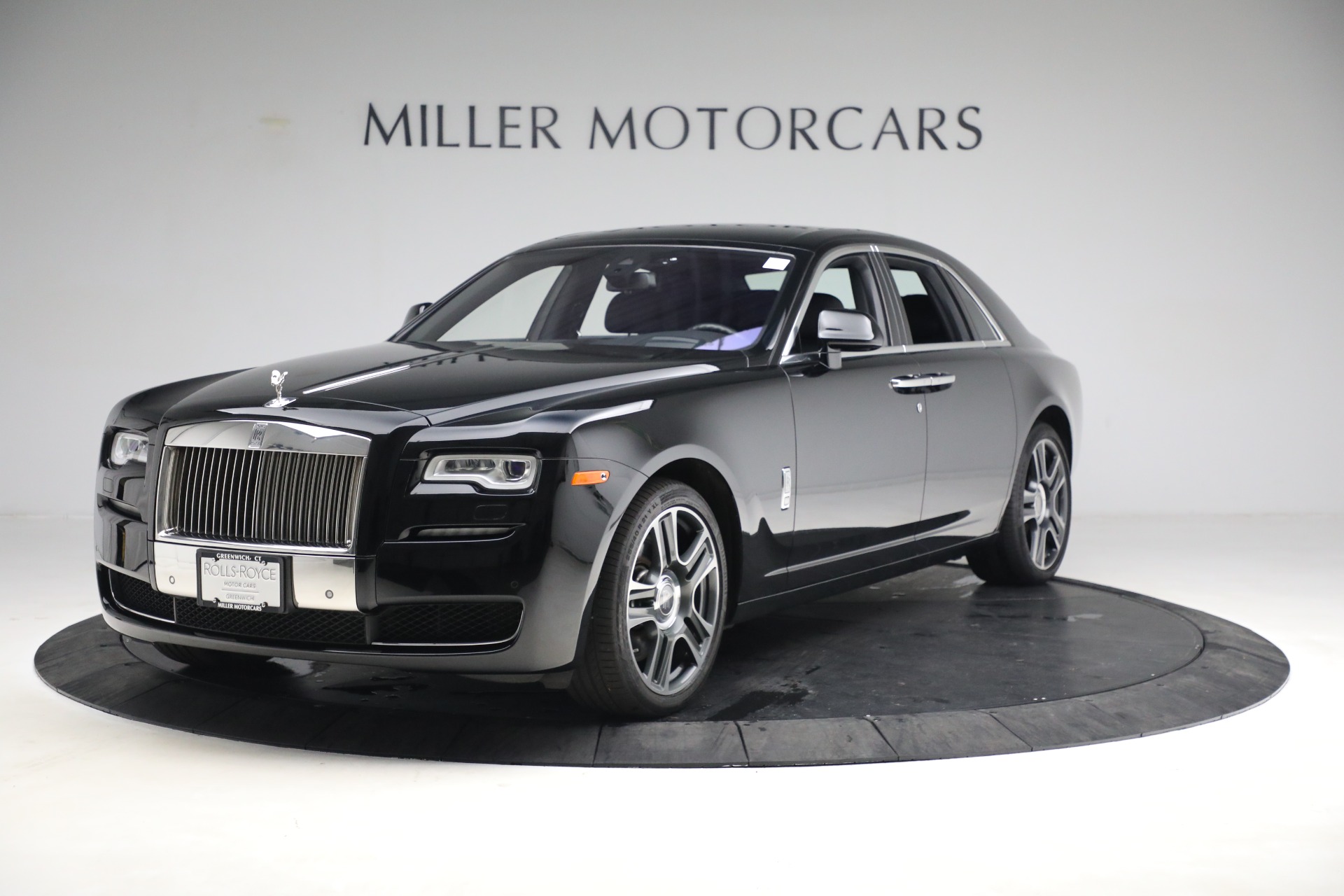 Used 2016 Rolls-Royce Ghost Series II for sale $169,900 at Alfa Romeo of Westport in Westport CT 06880 1