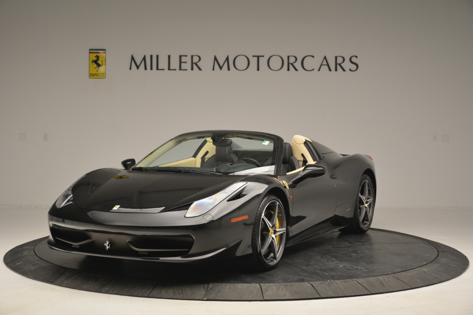 Used 2014 Ferrari 458 Spider for sale Sold at Alfa Romeo of Westport in Westport CT 06880 1