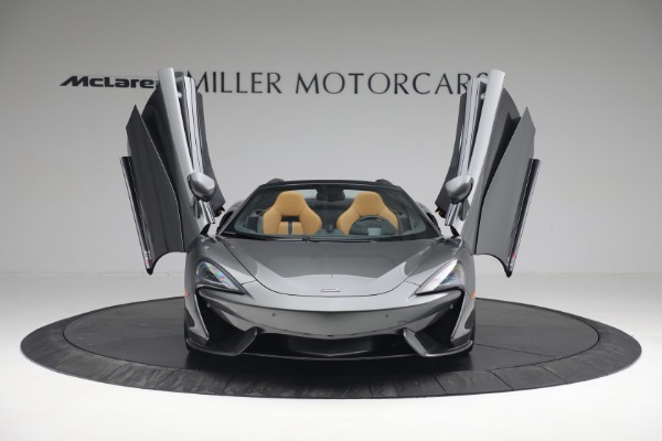 Used 2018 McLaren 570S Spider for sale Sold at Alfa Romeo of Westport in Westport CT 06880 21