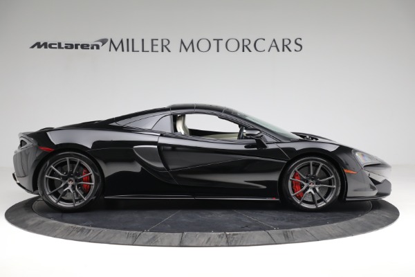 Used 2018 McLaren 570S Spider for sale Sold at Alfa Romeo of Westport in Westport CT 06880 17
