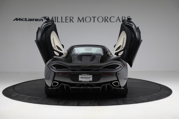 New 2018 McLaren 570S Spider for sale Sold at Alfa Romeo of Westport in Westport CT 06880 25