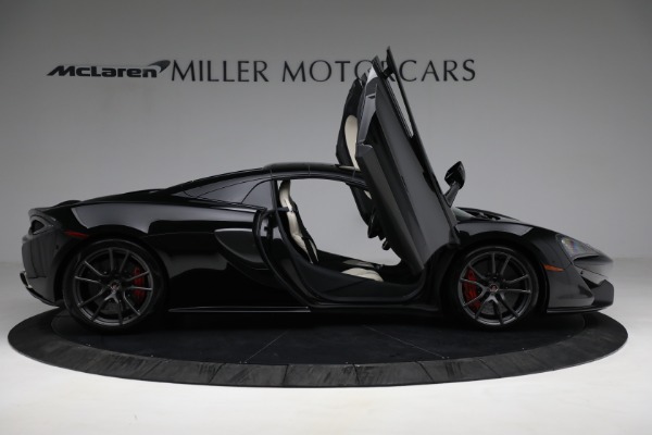 New 2018 McLaren 570S Spider for sale Sold at Alfa Romeo of Westport in Westport CT 06880 27