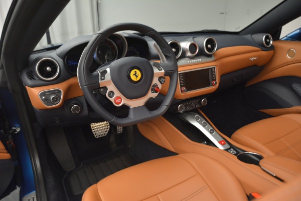 Used 2017 Ferrari California T Handling Speciale for sale Sold at Alfa Romeo of Westport in Westport CT 06880 25
