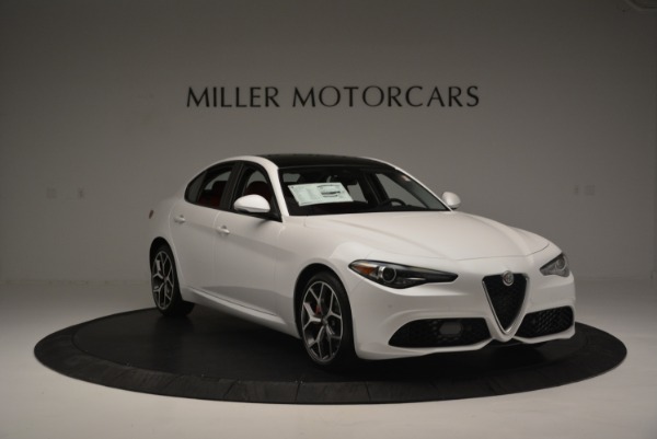 New 2018 Alfa Romeo Giulia Ti Sport Q4 for sale Sold at Alfa Romeo of Westport in Westport CT 06880 11