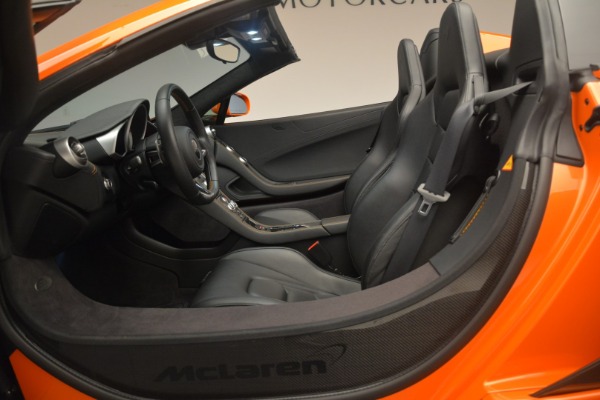 Used 2015 McLaren 650S Spider for sale Sold at Alfa Romeo of Westport in Westport CT 06880 23