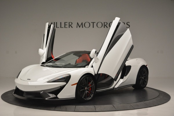 Used 2018 McLaren 570S Spider for sale Sold at Alfa Romeo of Westport in Westport CT 06880 13