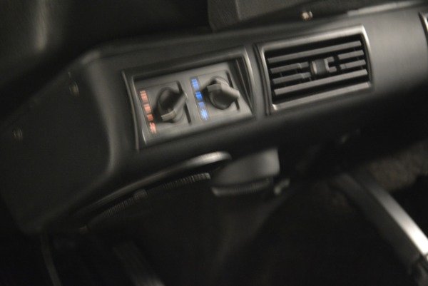 Used 1994 Land Rover Defender 130 Himalaya for sale Sold at Alfa Romeo of Westport in Westport CT 06880 28