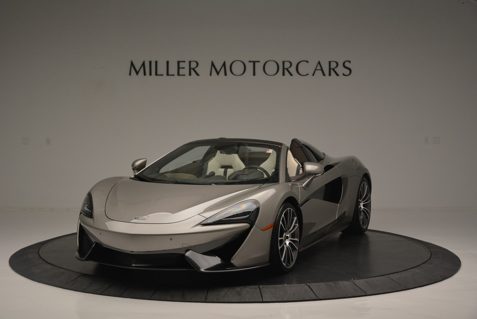 New 2018 McLaren 570S Spider for sale Sold at Alfa Romeo of Westport in Westport CT 06880 1