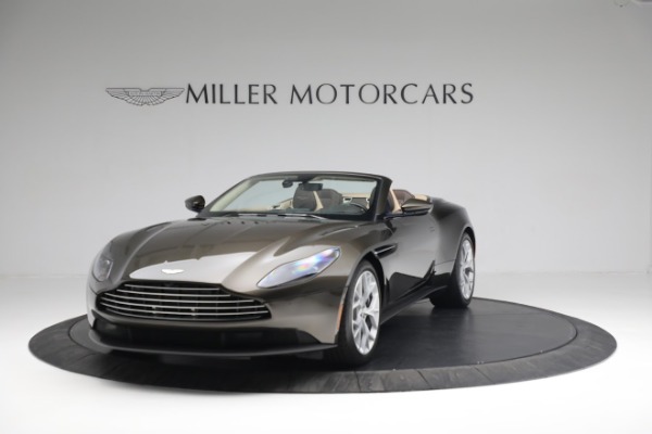 Used 2019 Aston Martin DB11 Volante for sale Sold at Alfa Romeo of Westport in Westport CT 06880 12