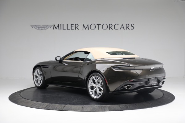 Used 2019 Aston Martin DB11 Volante for sale Sold at Alfa Romeo of Westport in Westport CT 06880 15