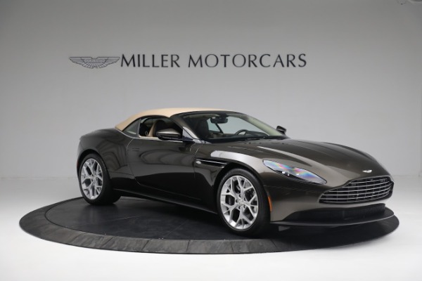 Used 2019 Aston Martin DB11 Volante for sale Sold at Alfa Romeo of Westport in Westport CT 06880 17