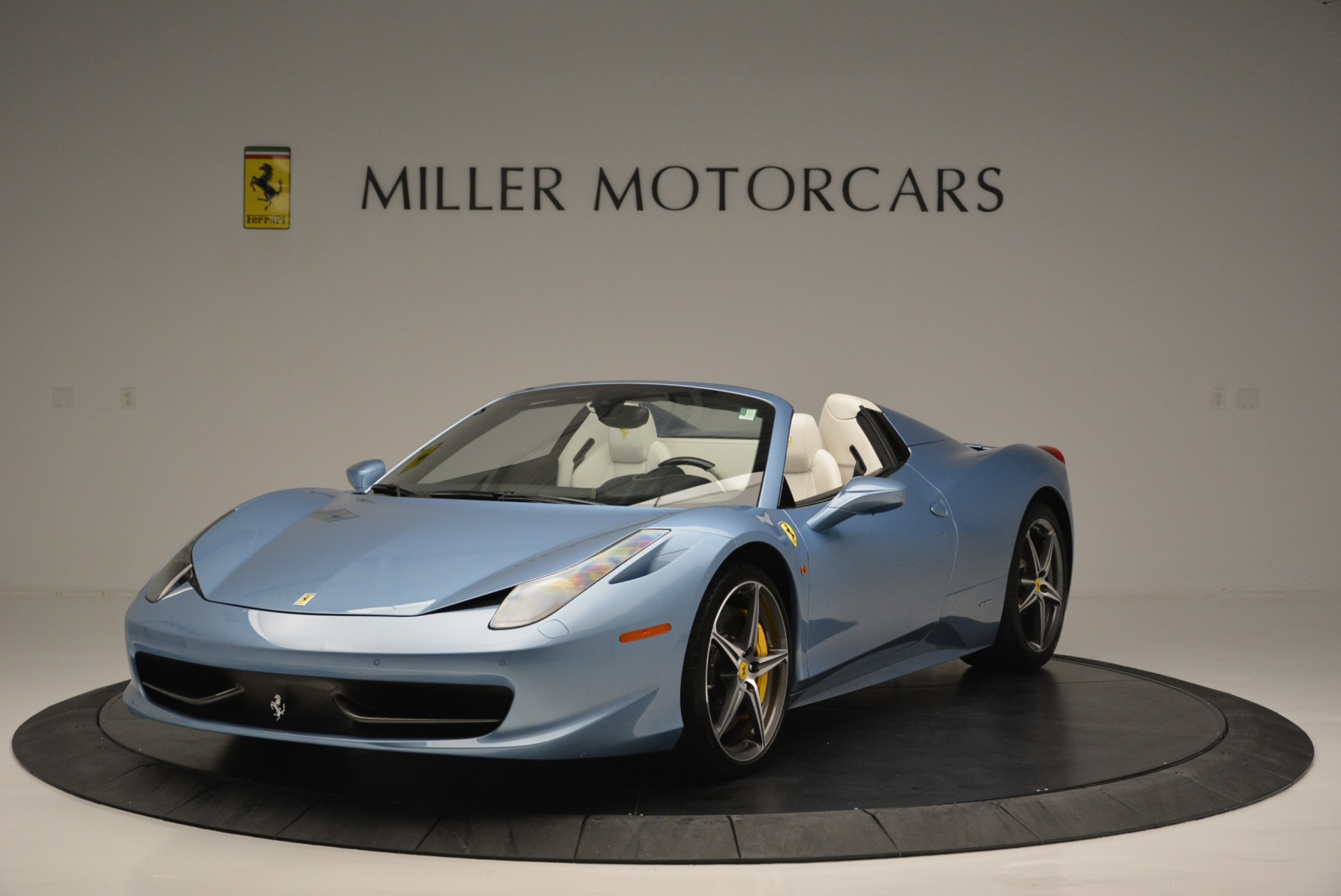 Used 2012 Ferrari 458 Spider for sale Sold at Alfa Romeo of Westport in Westport CT 06880 1