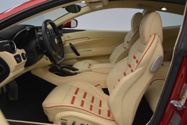 Used 2014 Ferrari FF for sale Sold at Alfa Romeo of Westport in Westport CT 06880 14