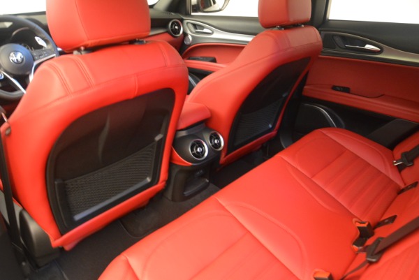 New 2018 Alfa Romeo Stelvio Ti Sport Q4 for sale Sold at Alfa Romeo of Westport in Westport CT 06880 19