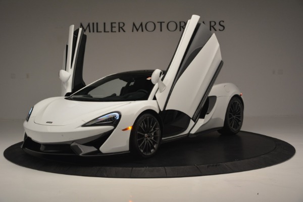 Used 2018 McLaren 570GT for sale Sold at Alfa Romeo of Westport in Westport CT 06880 14