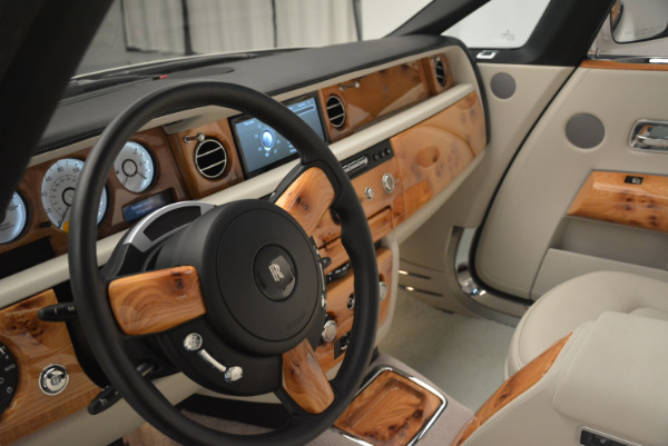 Used 2013 Rolls-Royce Phantom Drophead Coupe for sale Sold at Alfa Romeo of Westport in Westport CT 06880 21