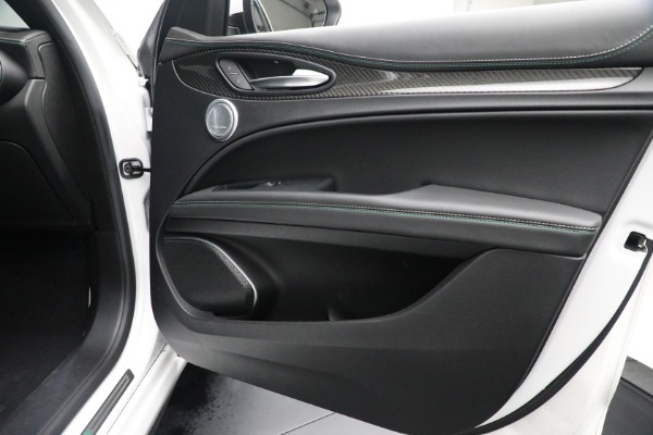 Used 2018 Alfa Romeo Stelvio Quadrifoglio Quadrifoglio for sale Sold at Alfa Romeo of Westport in Westport CT 06880 22