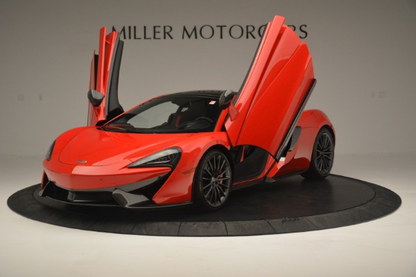 Used 2018 McLaren 570GT for sale Sold at Alfa Romeo of Westport in Westport CT 06880 14