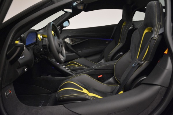 Used 2018 McLaren 720S Coupe for sale Sold at Alfa Romeo of Westport in Westport CT 06880 16