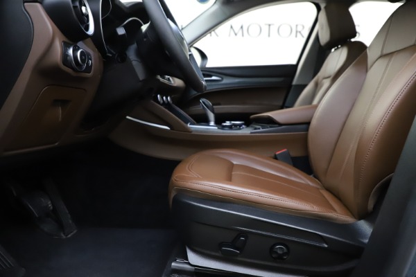 Used 2018 Alfa Romeo Stelvio Ti Q4 for sale $32,900 at Alfa Romeo of Westport in Westport CT 06880 14