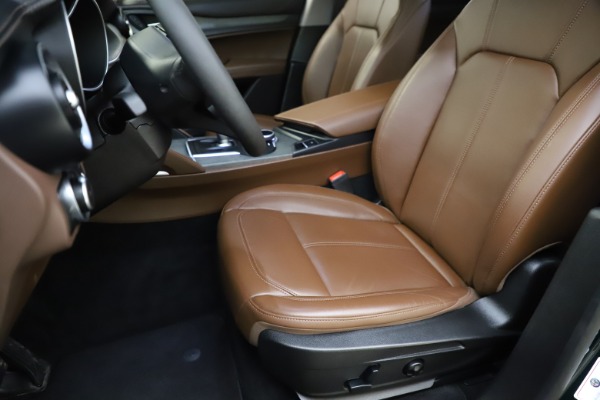 Used 2018 Alfa Romeo Stelvio Ti Q4 for sale $32,900 at Alfa Romeo of Westport in Westport CT 06880 15