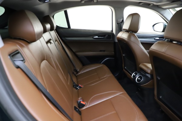 Used 2018 Alfa Romeo Stelvio Ti Q4 for sale $32,900 at Alfa Romeo of Westport in Westport CT 06880 27